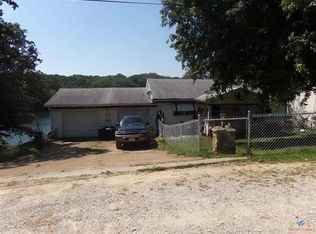 26513 Wiedenmann Pl, Edwards, MO 65326