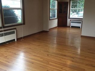 5822 SE Milwaukie Ave, Portland, OR 97202