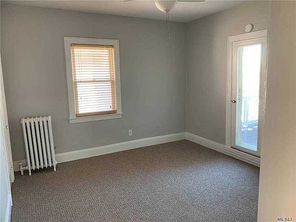 4th image of 527 W Fulton St Floor 2