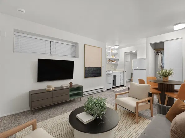 University Crest Apartments, 5043 15th Ave NE APT 2, Seattle, WA 98105