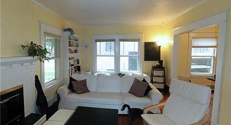 2nd image of 613 Charles St