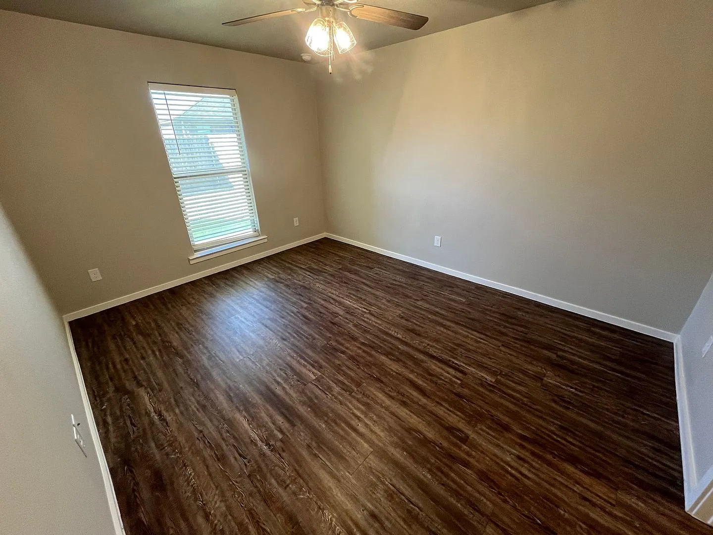 Cypress - 2115 N Avenue K — Photo 4