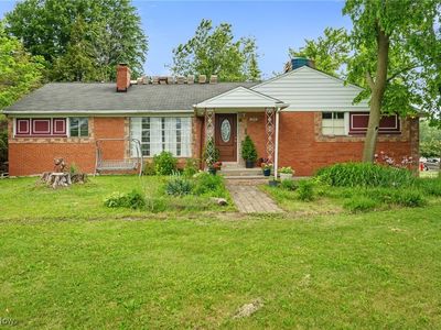 6123 Wilson Mills Rd, Highland Heights, OH, 44143