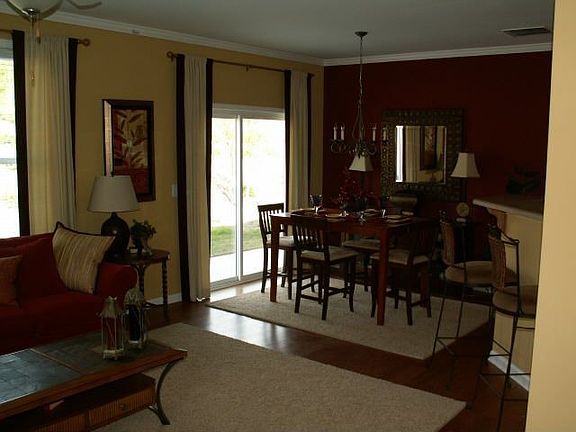 5th image of 5248 Whiteoak Ave SE
