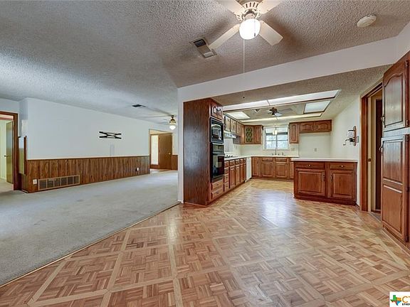 4th image of 1113 Fawn Dr