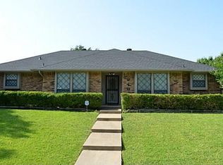 2404 Harbinger Ln, Dallas, TX 75287