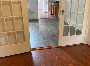16 E 2nd St #1, Brooklyn, NY 11218