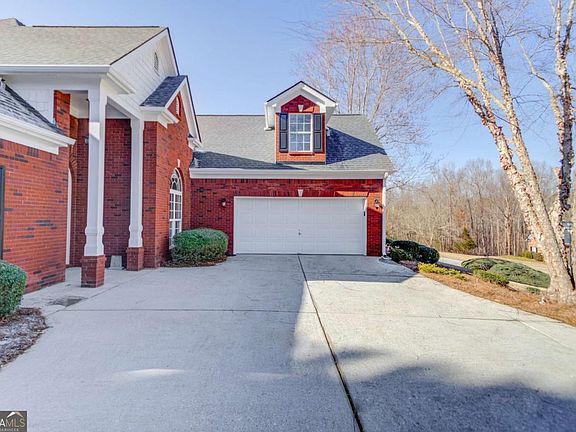 3rd image of 2052 Double Springs Pl