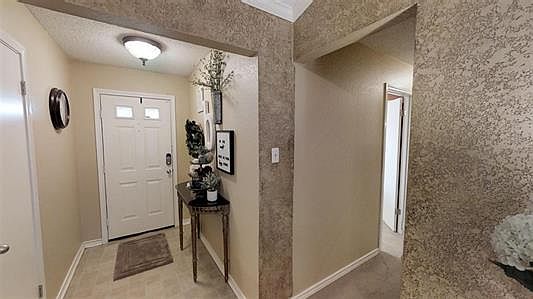 4th image of 201 La Grange Dr