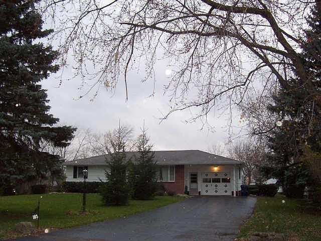 Quiet dead end street with many upgrades