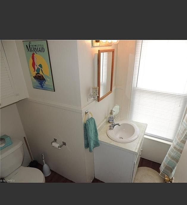 Full bath & shower