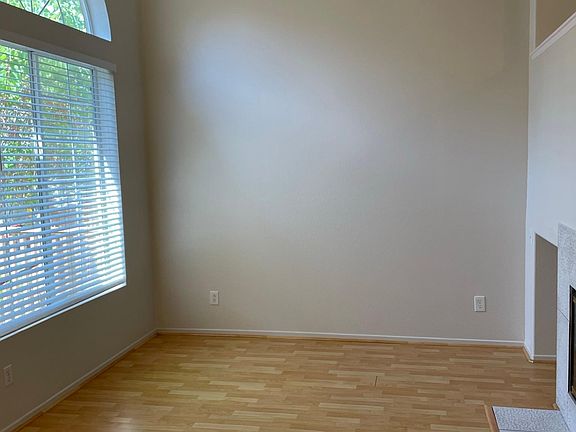 4th image of 10130 Wateridge Cir Unit 115