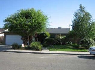 1492 Keats Ave, Clovis, CA 93611
