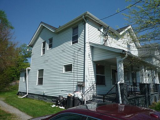 1st image of 330 S Jackson St