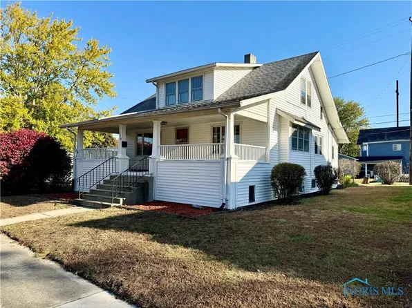 310 Miller Ave, Swanton, OH 43558