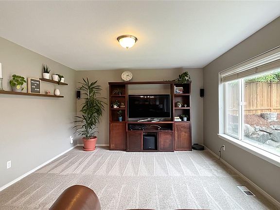 3rd image of 38140 35th Way S