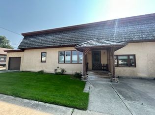326 3rd St W, Columbia Falls, MT 59912