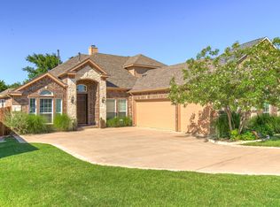 8205 Bishop Pine Rd, Denton, TX 76208