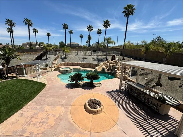 17482 Half Moon Ct, Riverside, CA 92503