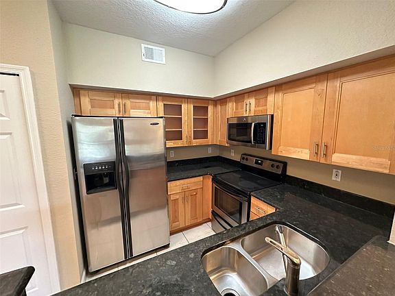 5th image of 2173 Lake Debra Dr APT 637