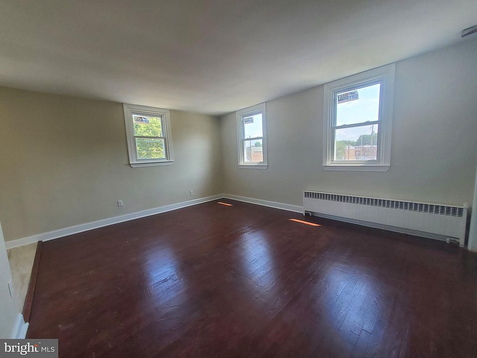 1st image of 5160 N 5th St #2