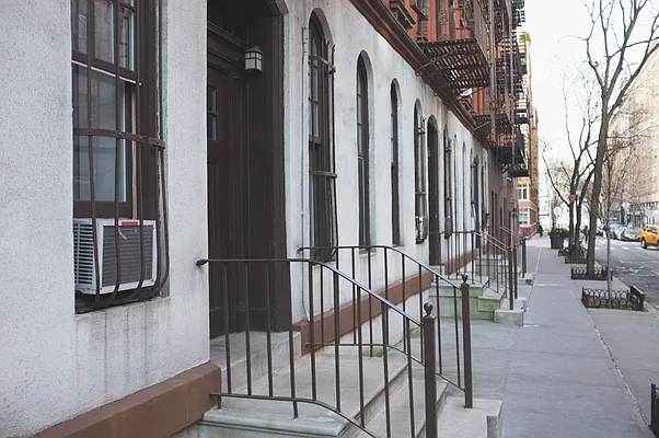 Rented by LG Fairmont Group | media 40