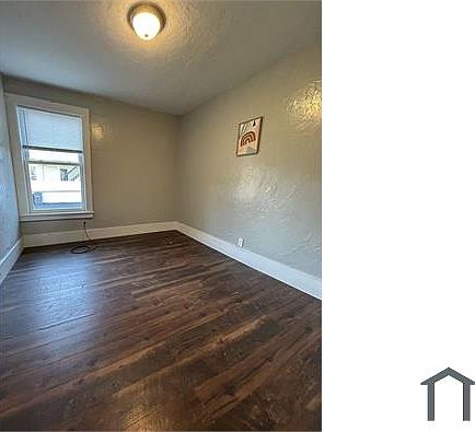 4th image of 313 Parker St Unit 1