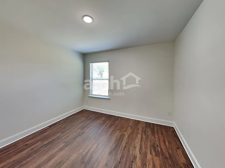 13005 Redwind Dr — Photo 23