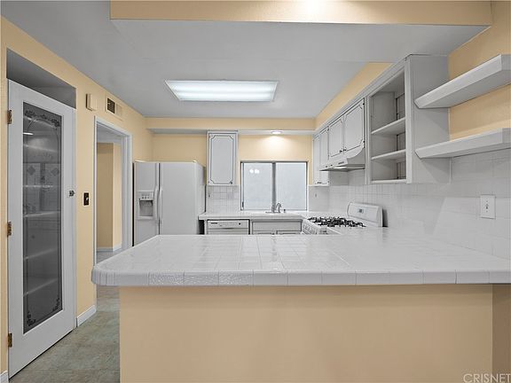 5th image of 19319 Oak Plaza Ct