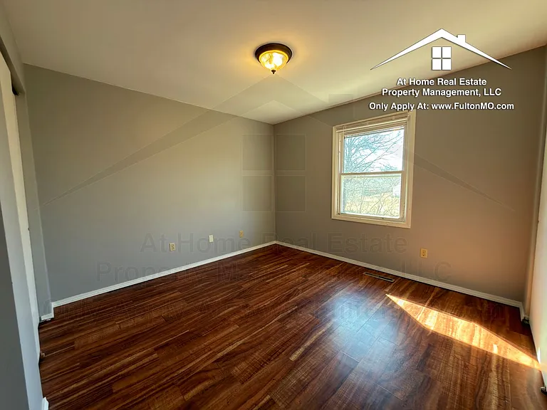 1904 Springdale Ct — Photo 15