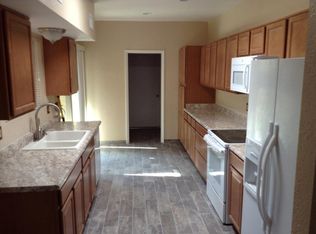 6481 N Foothills Dr, Tucson, AZ 85718