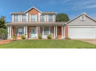 968 Weatherstone Dr, Saint Charles, MO 63304