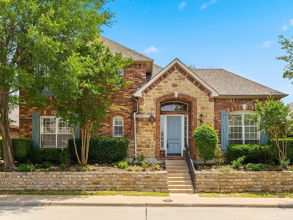 1st image of 946 Briar Oaks Dr