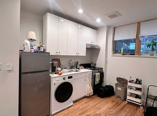 212 E 30th St #1, New York, NY 10016
