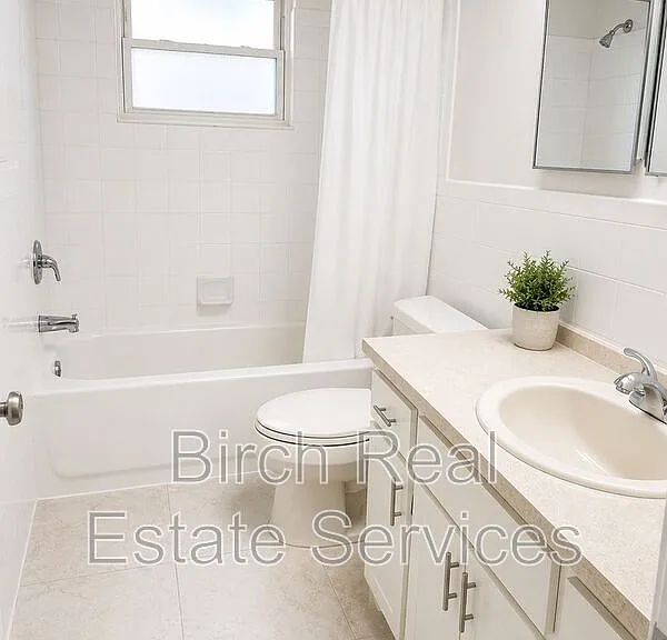 7435 Live Oak Ln — Photo 8