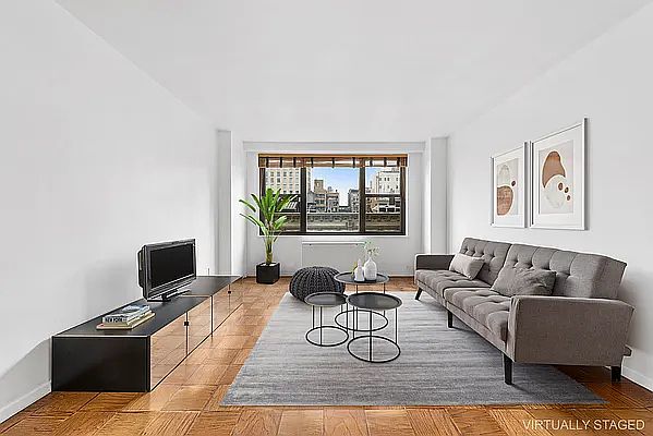1st image of 7 E 14th St APT 1012
