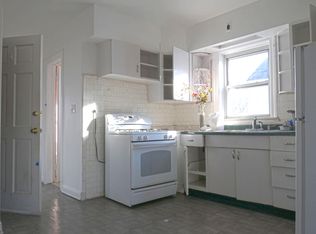 284 Beach 19th St FLOOR 2, Far Rockaway, NY 11691