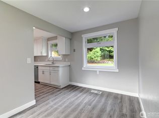 15154 SE Newport Way, Bellevue, WA 98006
