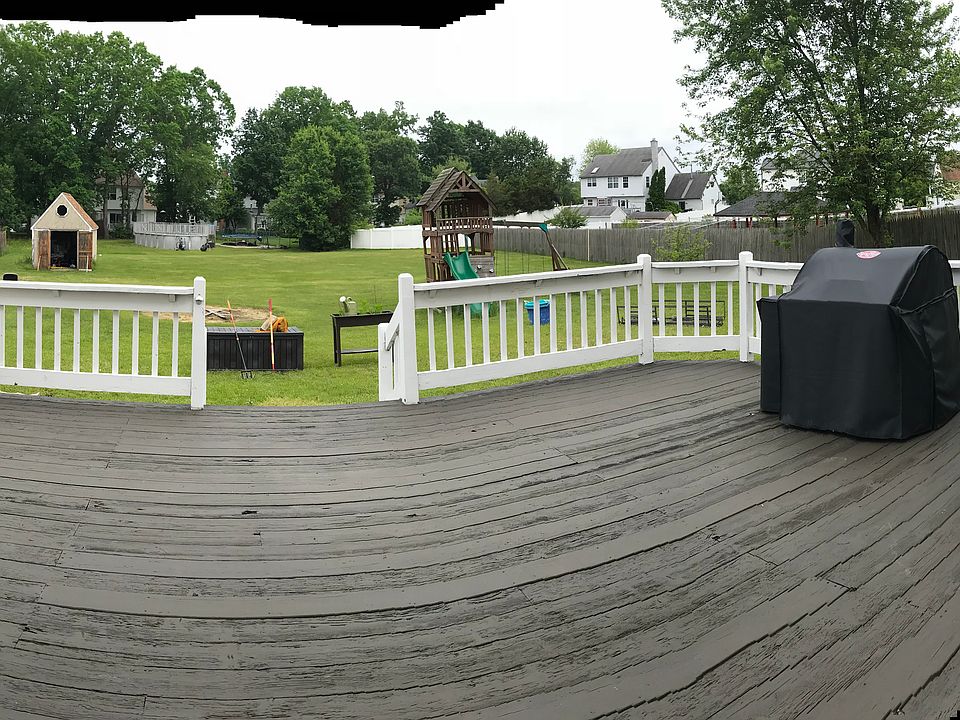 2nd image of 14 Martin Ln