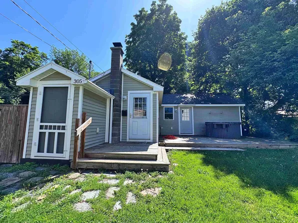305 Grove Street, Bennington, VT 05201
