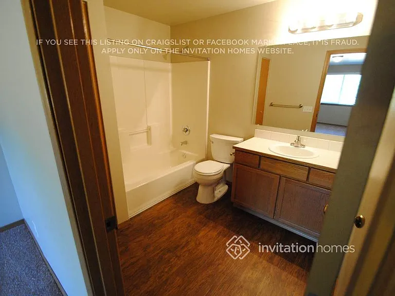 20400 81st Dr NE — Photo 8