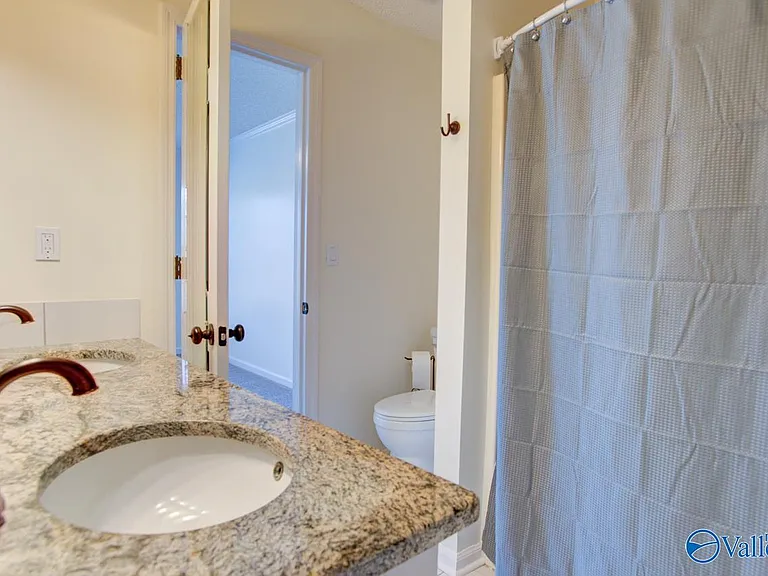 8151 Oldfield Rd SW #7 — Photo 17