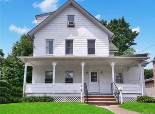 4 W Maple Ave, Suffern, NY 10901