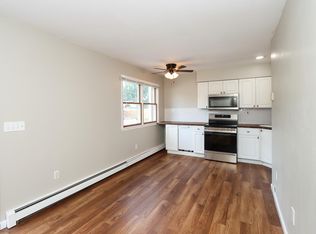 5 Clay Pitts Rd, Greenlawn, NY 11740