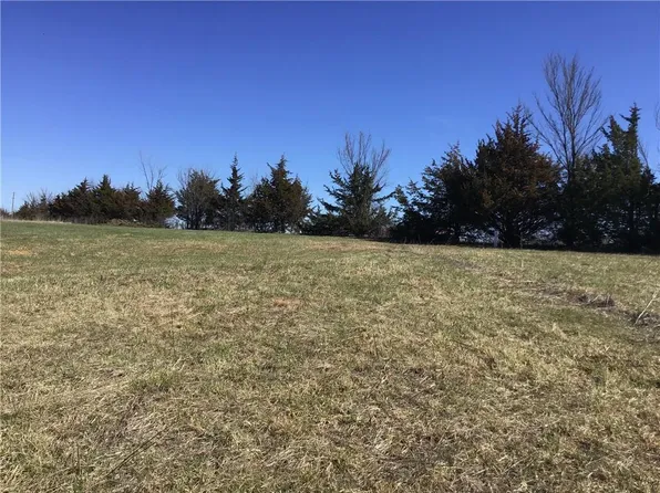 128th St, Winston, MO 64689