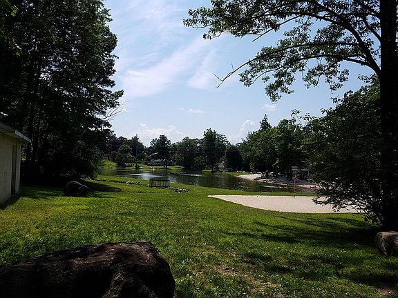 Access to private lake