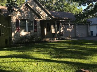9320 Pea Ridge Dr, Hillsboro, MO 63050