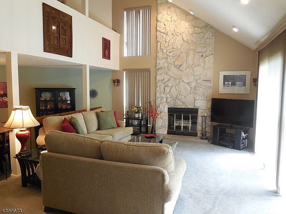 4th image of 189 Kingsberry Dr #189