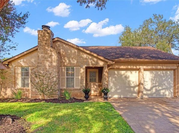 3127 Pecan Point Dr
