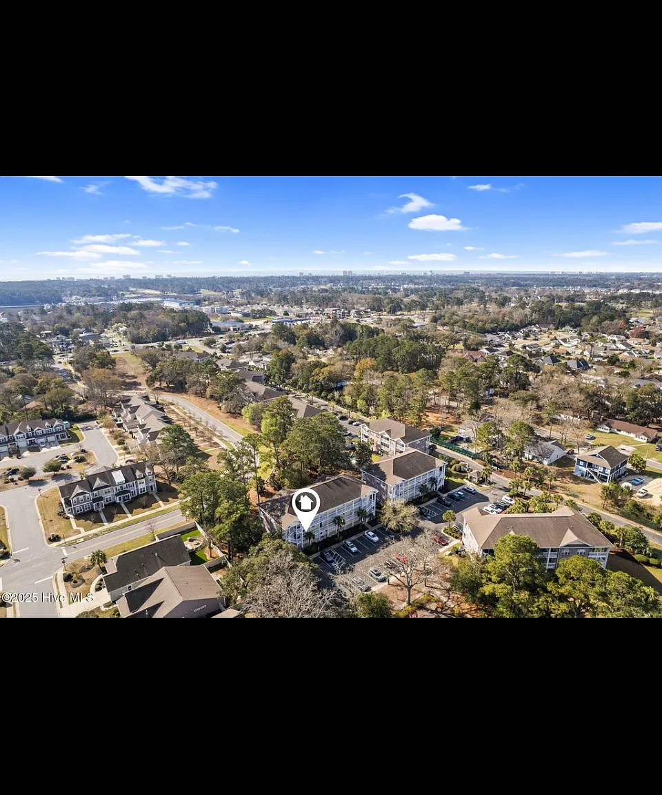 2 bed, 992 sqft, $1,775 — Photo 3